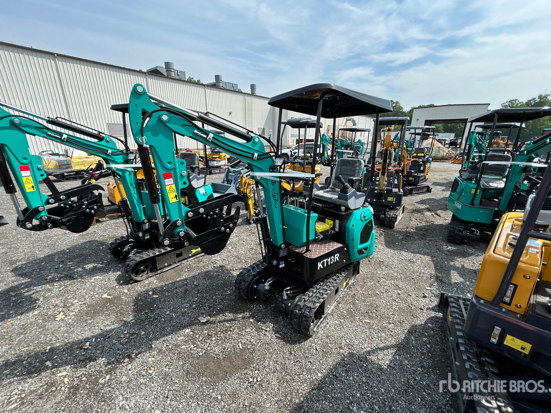 2026 CFG KT13R Mini Excavator (Unused)