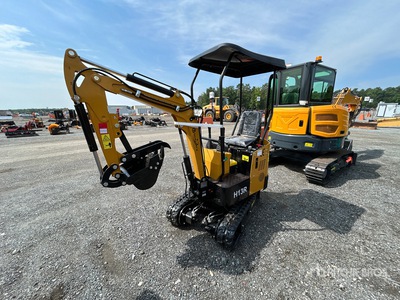 2026 CFG H13R を見 Mini Excavator (Unused)