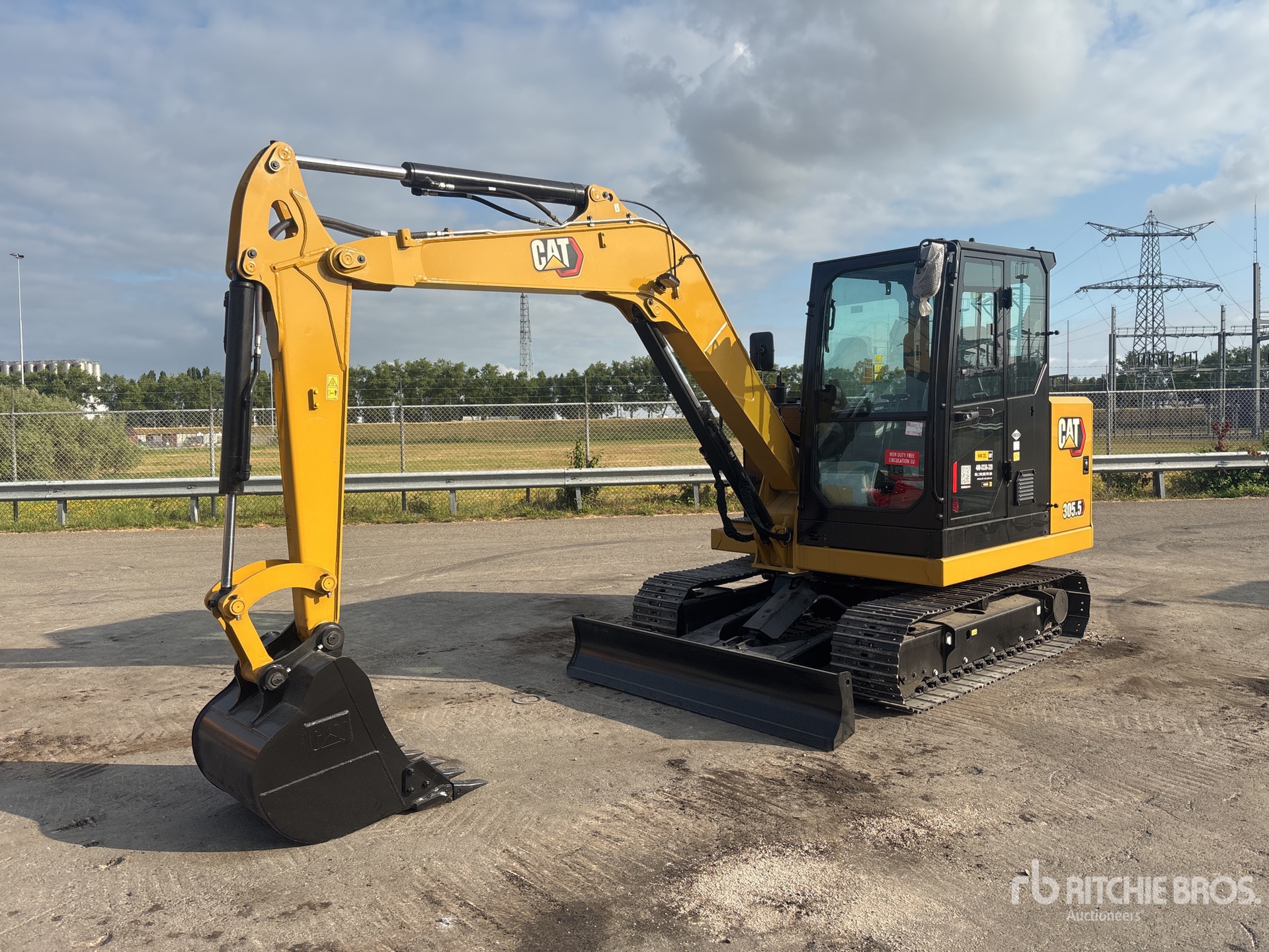 2026 Cat 305.5 Mini Excavator (Unused)