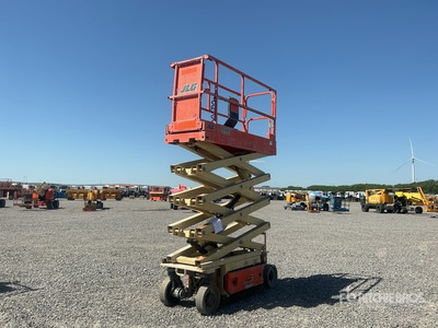 2016 JLG 2632ES Electric Scissor Lift