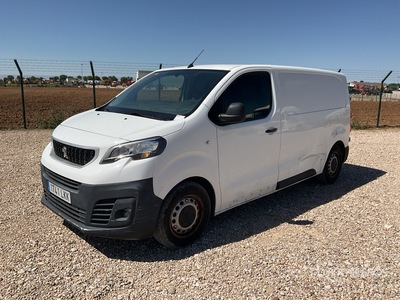 2020 Peugeot Expert Cargo Van