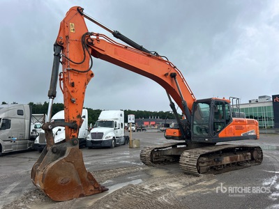 2018 Doosan DX350LC-5 Tracked Excavator