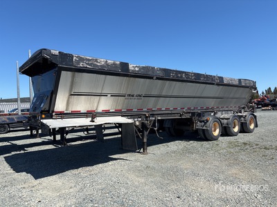 2011 Trail King OBL334NG 37 ft Tri/A Live Bottom Trailer