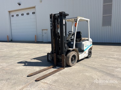 2015 UniCarriers TCM-FD2514 2500 kg Chariot Elevateur رافعة شوكية