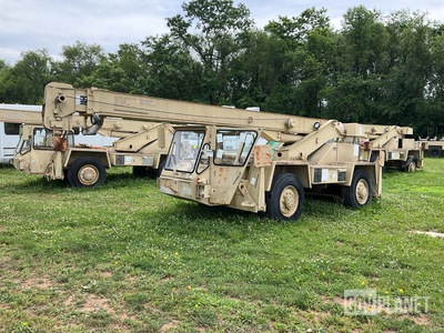 Koehring LRT-110 Rough Terrain Crane