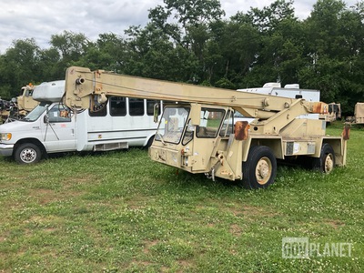 Koehring LRT110-TYP.1 Rough Terrain Crane
