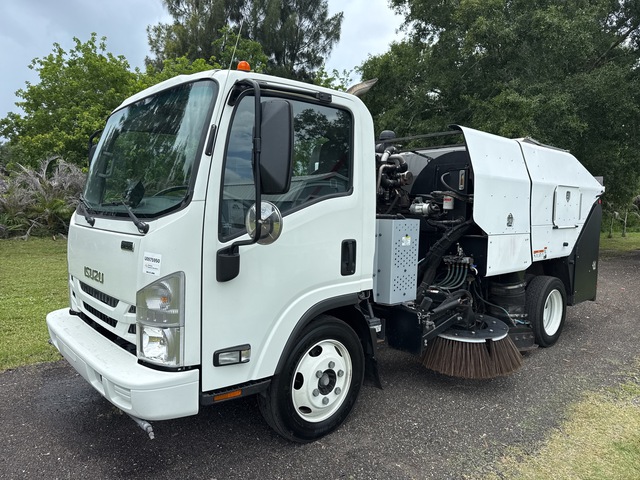 2021 Victory Mark III on 2022 Isuzu NQR Sweeper Truck