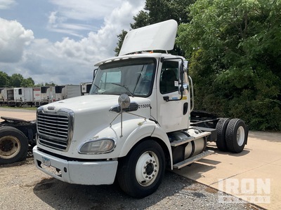 2015 Freightliner M2 112 4x2 S/A Day Cab Truck Tractor