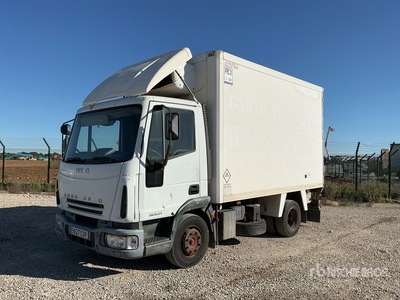 2004 Iveco Eurocargo 210 4x2 冷蔵トラック