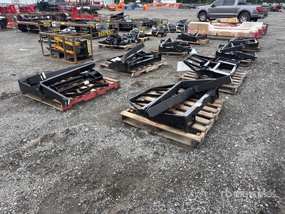 Quantity of (8) 2026 Mower King SA 48 in スキッドステア用フォーク (Unused)