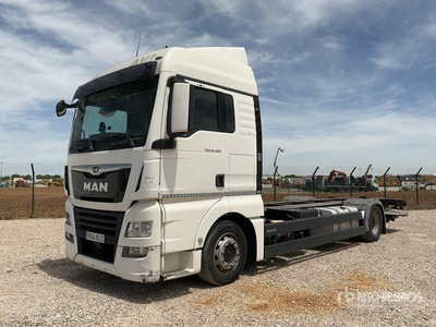 2018 MAN TGX18.460 4x2 Sleeper Camion contenedor