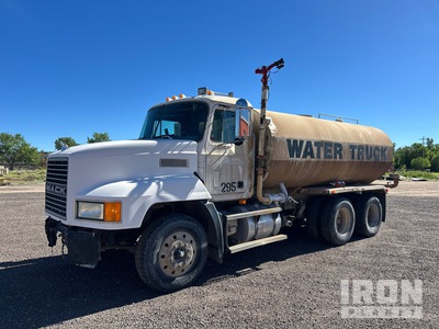 1996 Mack CH613 6x4 Water Truck