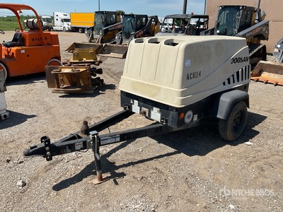 2016 Doosan C185WKUB-T4I 185 cfm Mobile Sprężarka powietrza