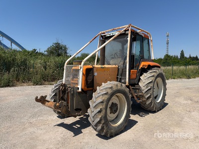 1995 Renault R7824 Tracteur Agricole 2WD Tractor