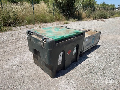 Qte De 2 Cuves A Fioul 400 L Qty Of 2 Fuel Tank