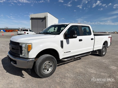 2017 Ford F-350 XL 4x4 Crew Cab Ophalen