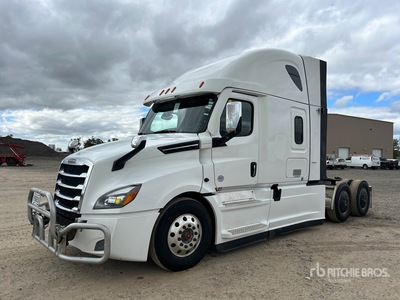 2023 Freightliner Cascadia 126 6x4 T/A Sleeper Truck Tractor