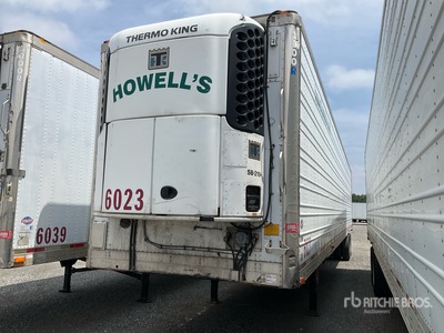 2011 Utility 53 ft x 102 in Sliding T/A Remolque refrigerado