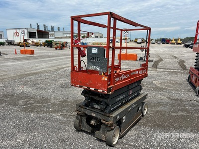 2018 Skyjack SJIII3219 Electric Scissor Lift