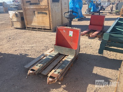Toyota 7HBW23 Electric Pallet Jack