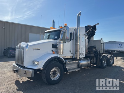 Hiab 244 EP-5 HIPRO 17860 lb Knuckle Boom on 2016 Kenworth T-800 6x4 Sleeper Heavy Spec Boom Truck