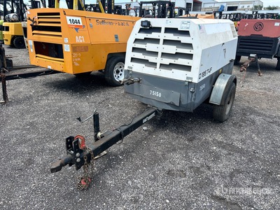 Rotair D185T4F 185 cfm Mobile コンプレッサー