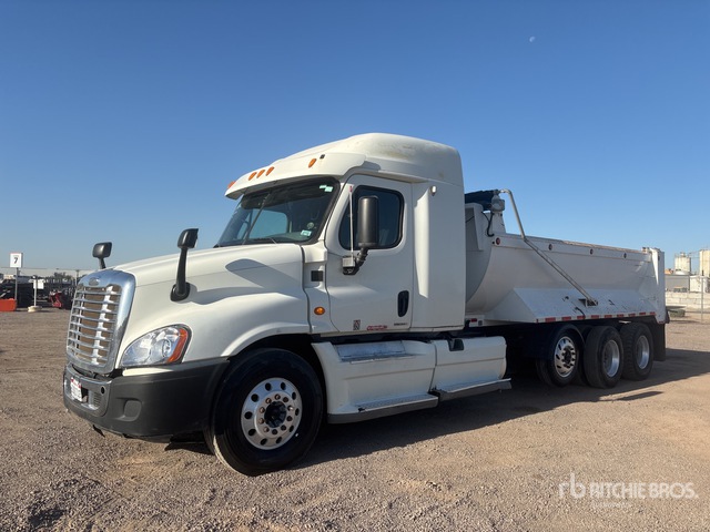 2012 Freightliner Cascadia 125 8x4 Sleeper Tri/A Dump Truck