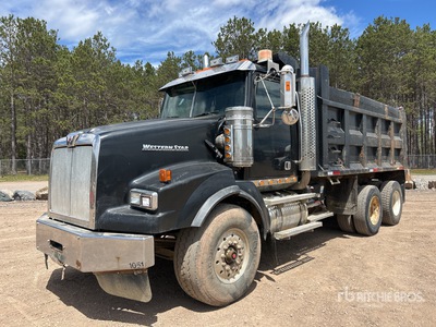 2010 Western Star 4900 6x4 Autocarro ribaltabile 2 assi