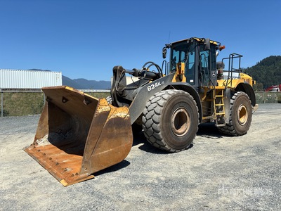 2015 John Deere 824K Wheel Loader