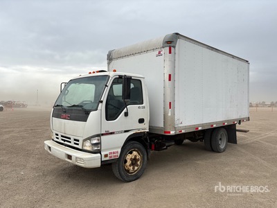 2007 GMC W5500 4x2 Van Truck