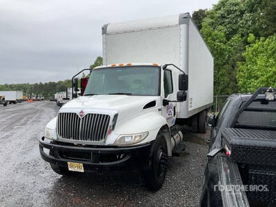 2020 International MV607 4x2 Van Truck