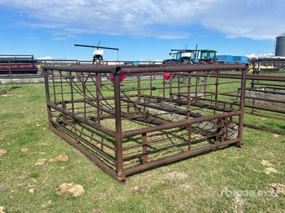 11 ft x 8 ft Livestock Feeder