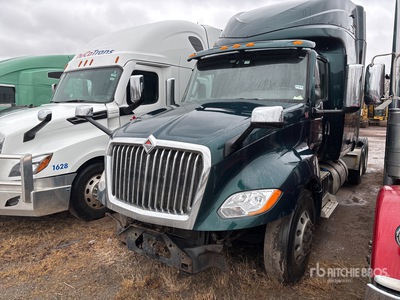 2019 International LT625 6x4 Tracteur routier couchette