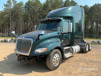 2019 International LT625 6x4 T/A Sleeper Truck Tractor