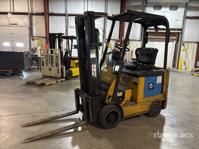 2010 Cat E3500 3050 lb Elektrische heftruck