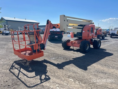 2011 JLG 450AJ Series ll 4WD Dual Fuel Piattaforma monobraccio articolata
