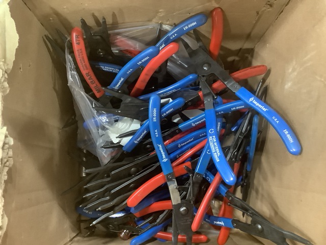 (21) Assorted Pliers