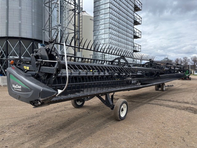 2013 MacDon FD75-D 45 ft Flex Draper Combine Header