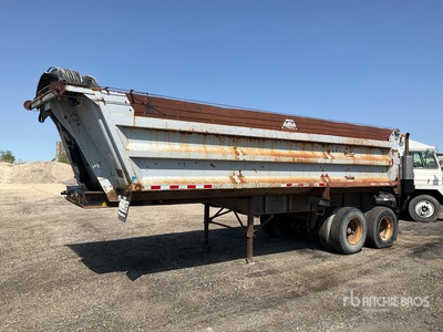 1998 Load Line GR2442 0 ft T/A End Dump Trailer (Inoperable)