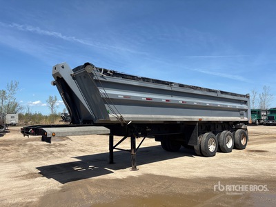 2000 Arnes 30 ft Tri/A End Dump Trailer