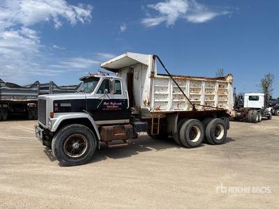 1987 GMC Brigadier 6x4 3-Achs Kipper-Lkw