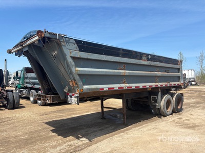 1975 Arnes 24 ft T/A End Dump Trailer