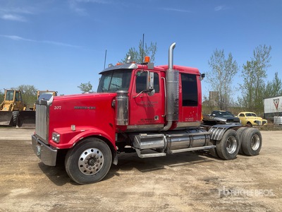 2000 Western Star 4964FX 6x4 Tracteur routier couchette