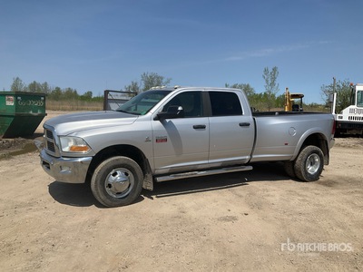 2010 Dodge Ram 3500 SLT 4x4 Crew Cab Pickup