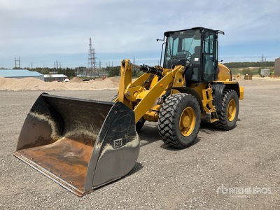 2021 Cat 914 High Lift جرافة