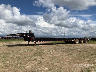 2011 Doepker 40 ton Tri/A 低床トレーラー