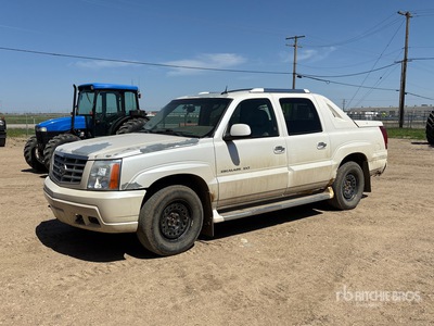 2004 Cadillac Escalade Pickup