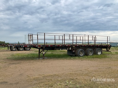 2009 Lode King 45 ft Tri/A Flatbed Oilfield Trailer