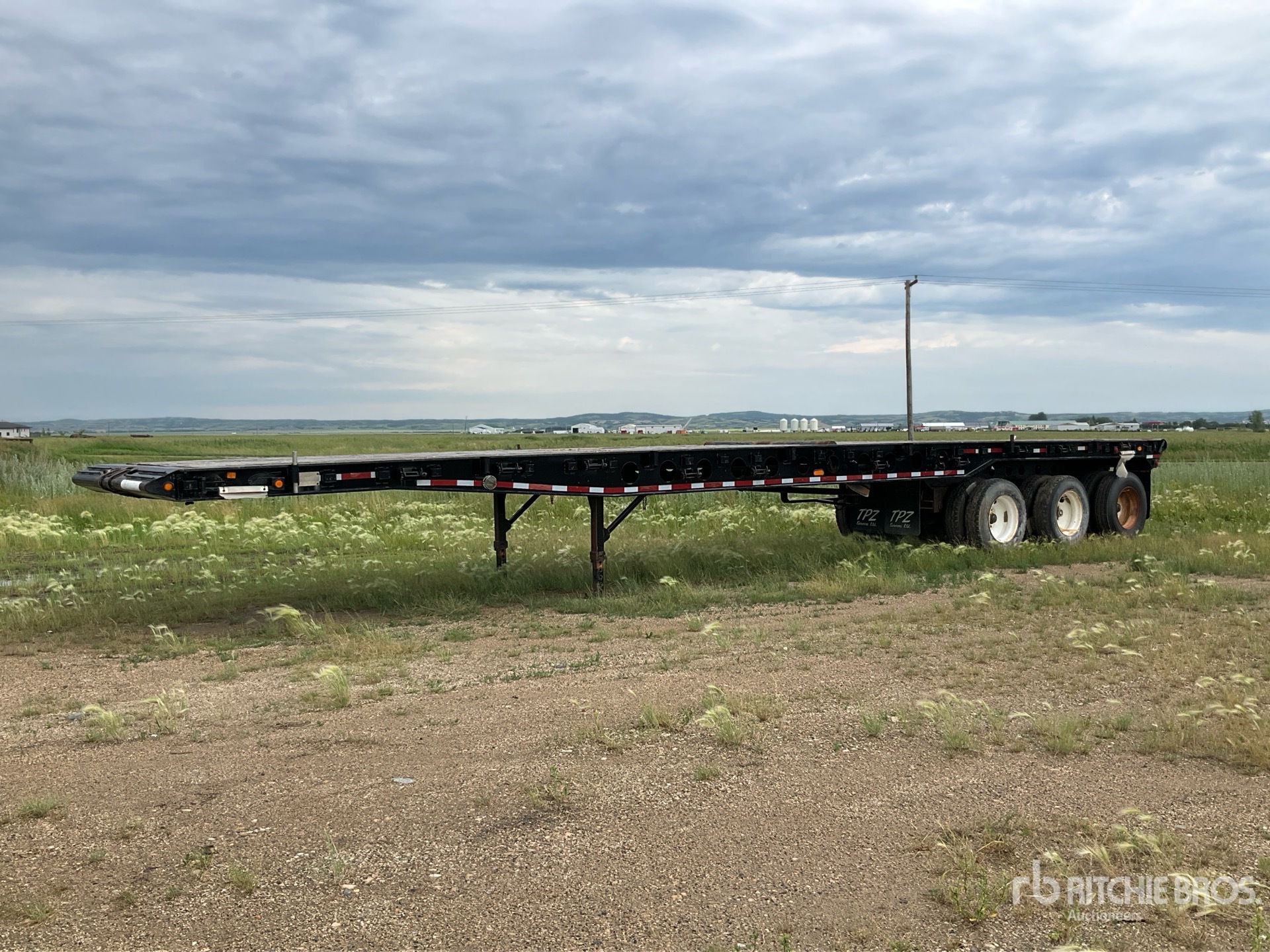 2006 Scona 48 ft Tri/A Flatbed Oilfield Trailer