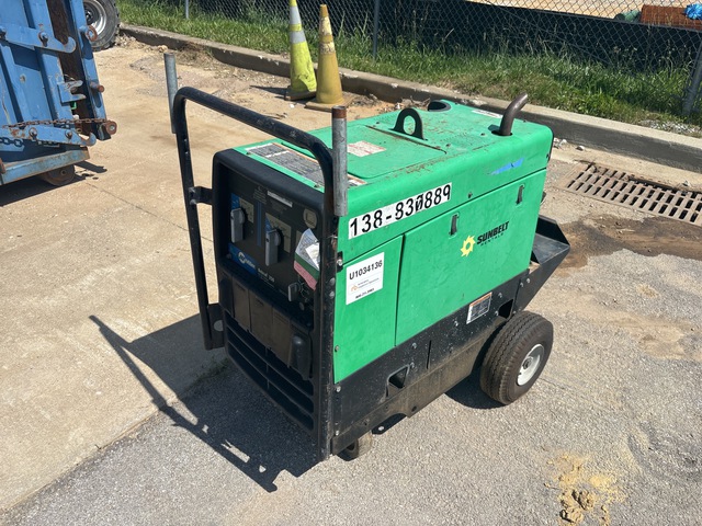 2016 Miller Bobcat 250 NTLP 250 A Mobile Multi-Process Engine Driven Welder